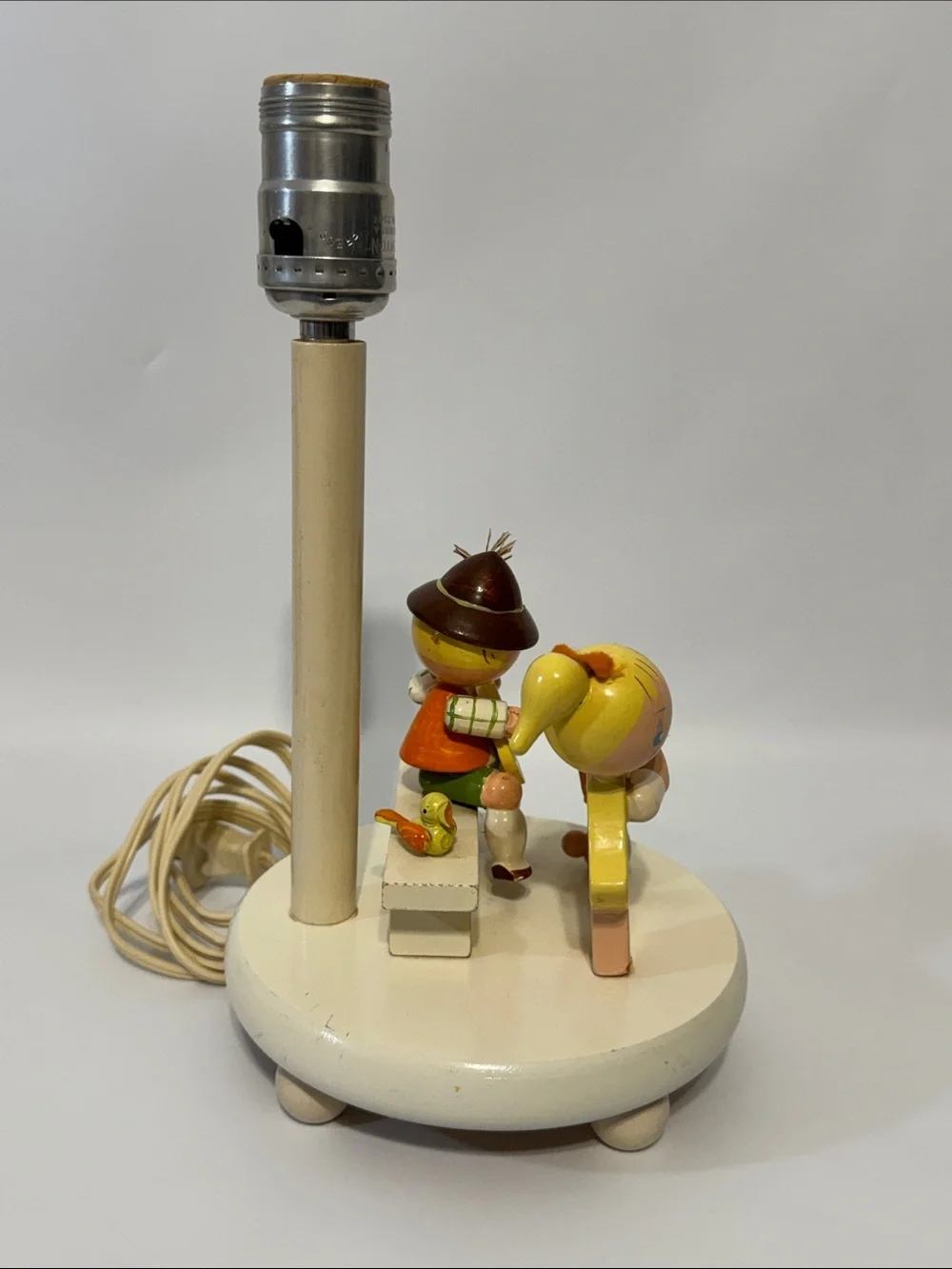 Vintage Mid-Century Wooden Nursery Lamp - Irmi / Nursery Originals